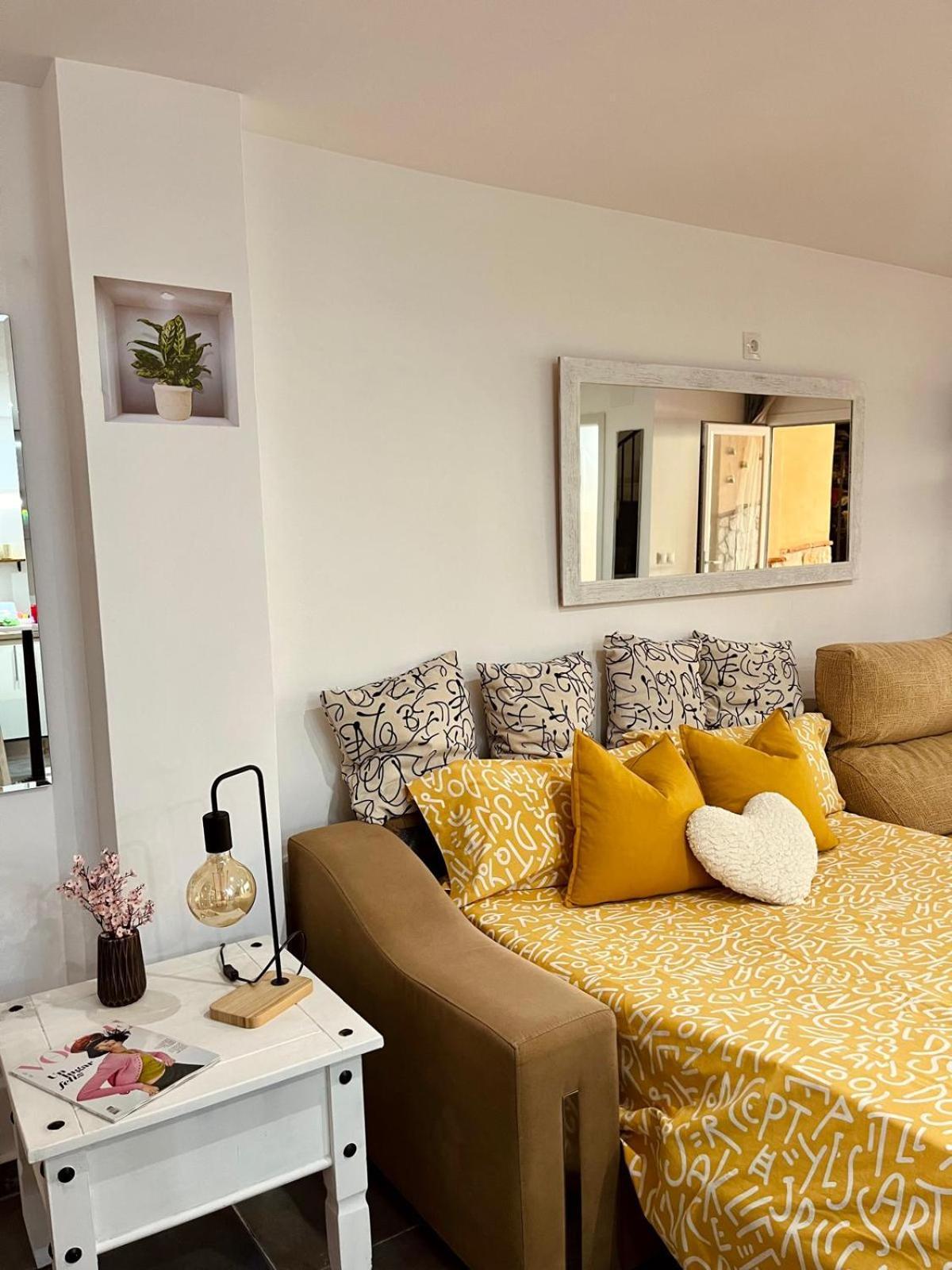 Acogedor Apartamento Loft Alhaurin de la Torre Exterior photo